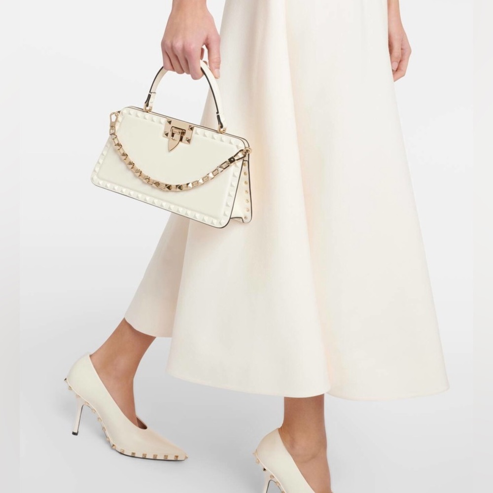 VALENTINO GARAVANI 
Calfskin Tonal Small Rockstud Top Handle Handbag Ivory